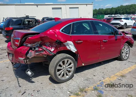 2015 Buick Verano Leather Group из США, поврежденный, VIN 1G4PS5SK1F4126613